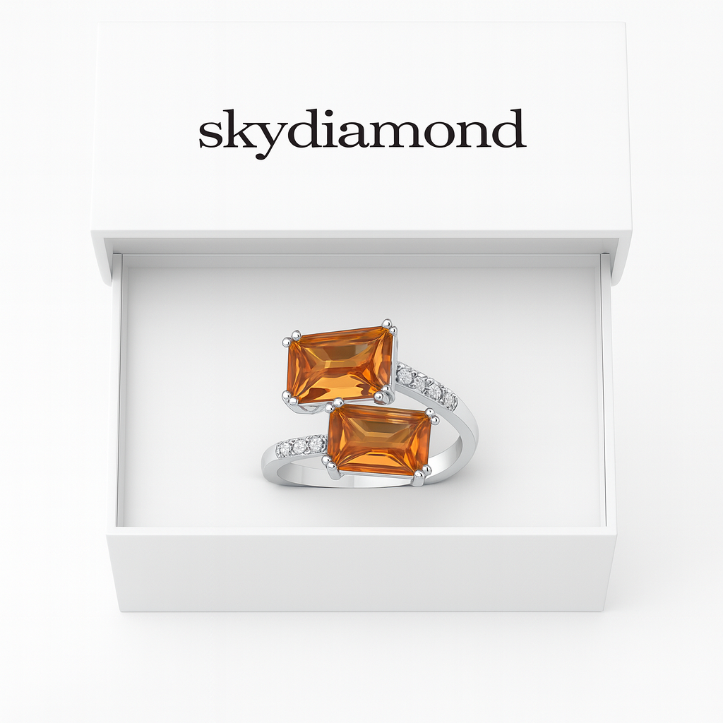 Klassischer Ring mit 3.0 ct Zultanit Behandelt und 0.16 ct Created Diamond – 18K Gold Veredelt auf 925er Silber